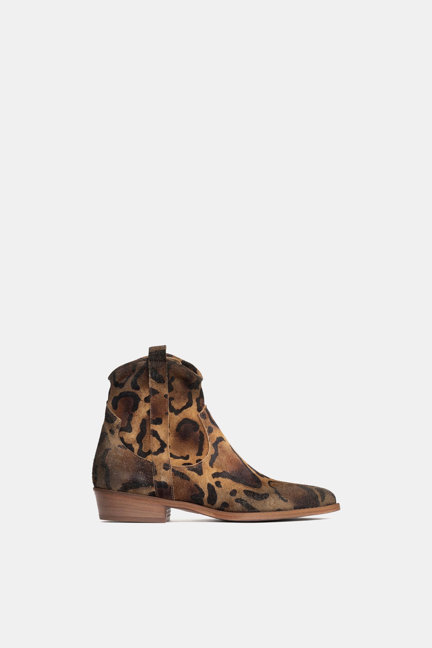SF2537 Suede Texan Ankle Boots