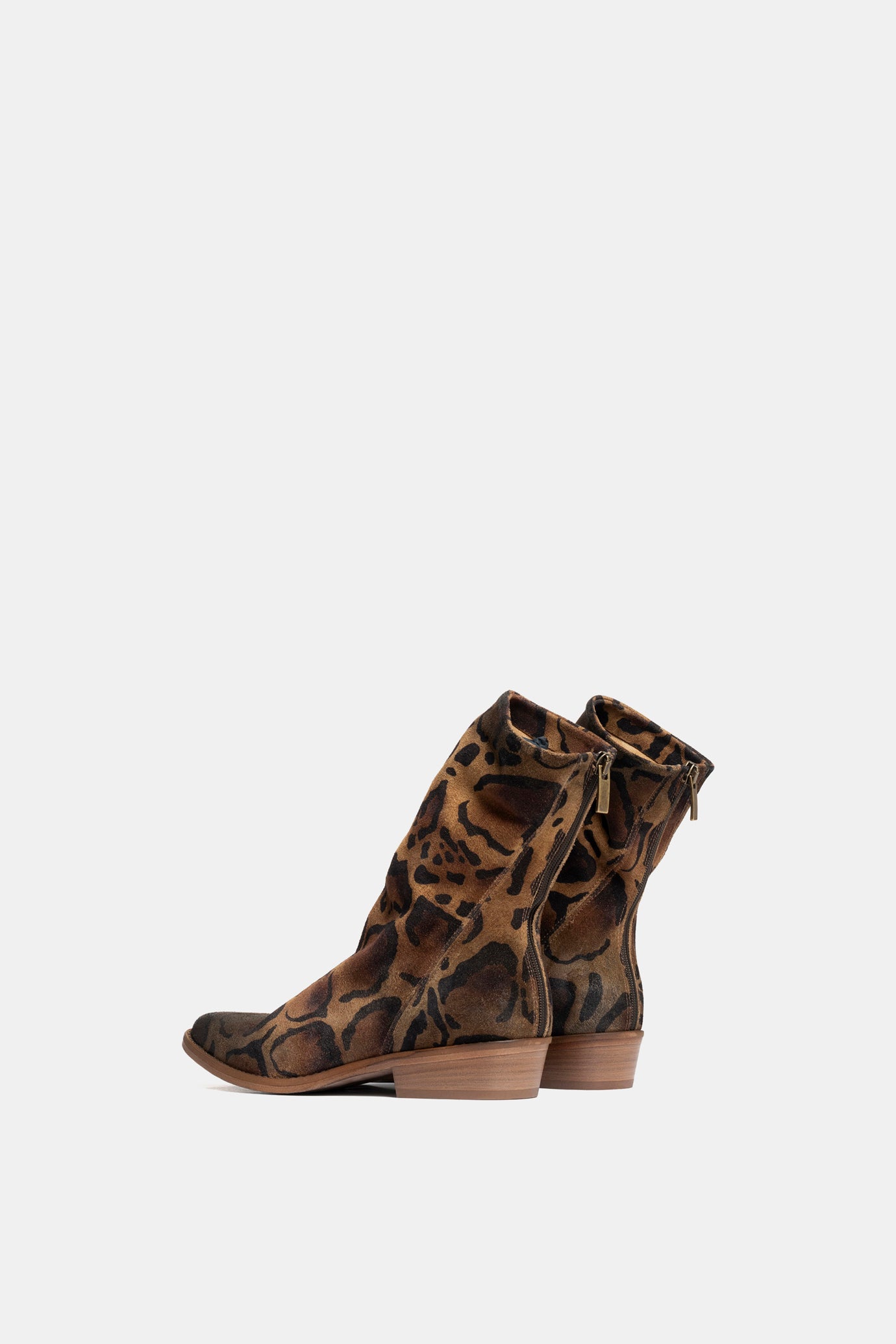 Suede ankle boots SF2543