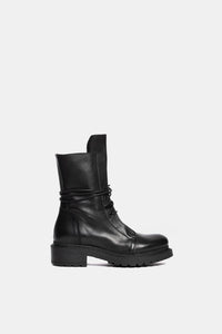 Anfibi in vitello  MA977 - nero