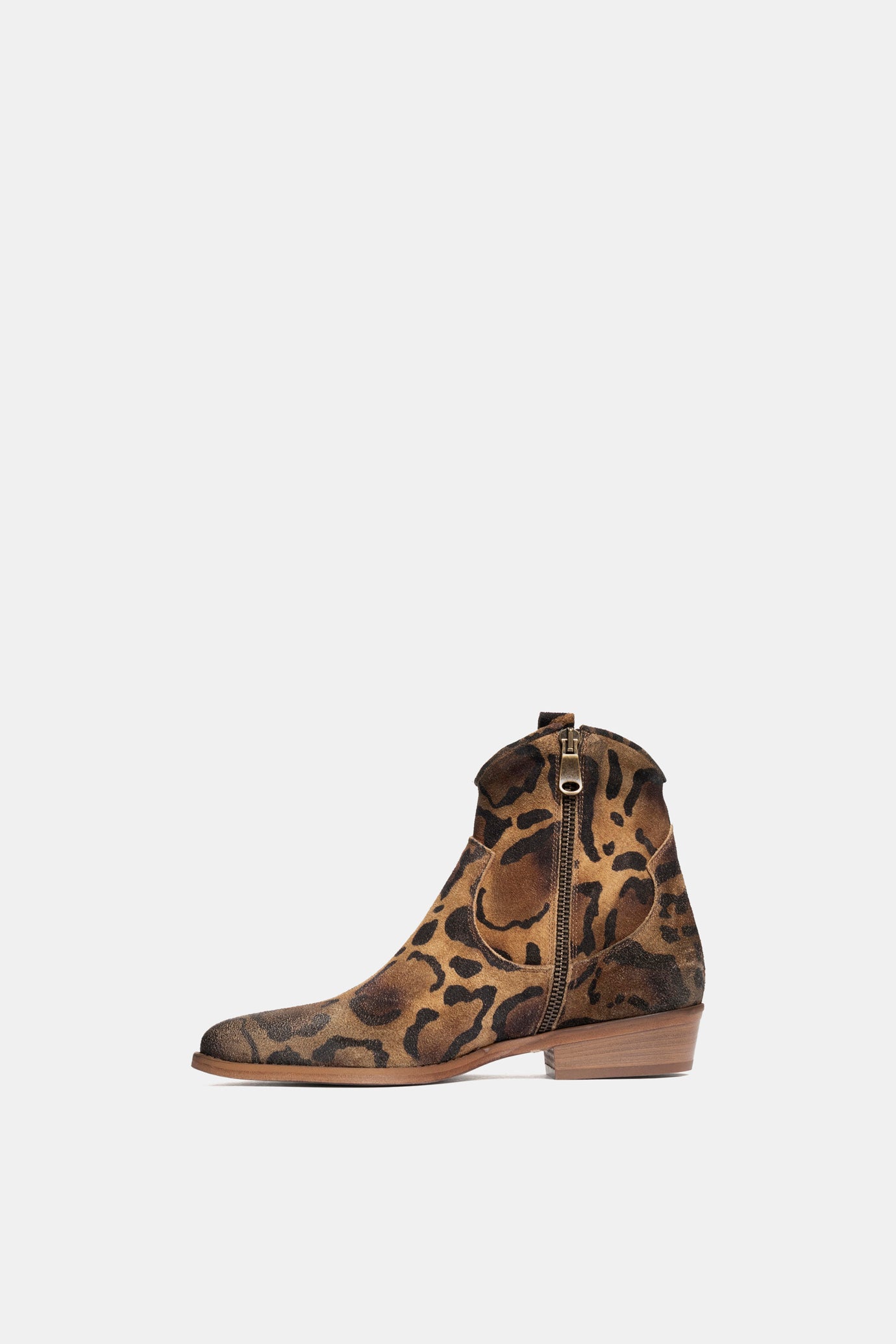 SF2537 Suede Texan Ankle Boots