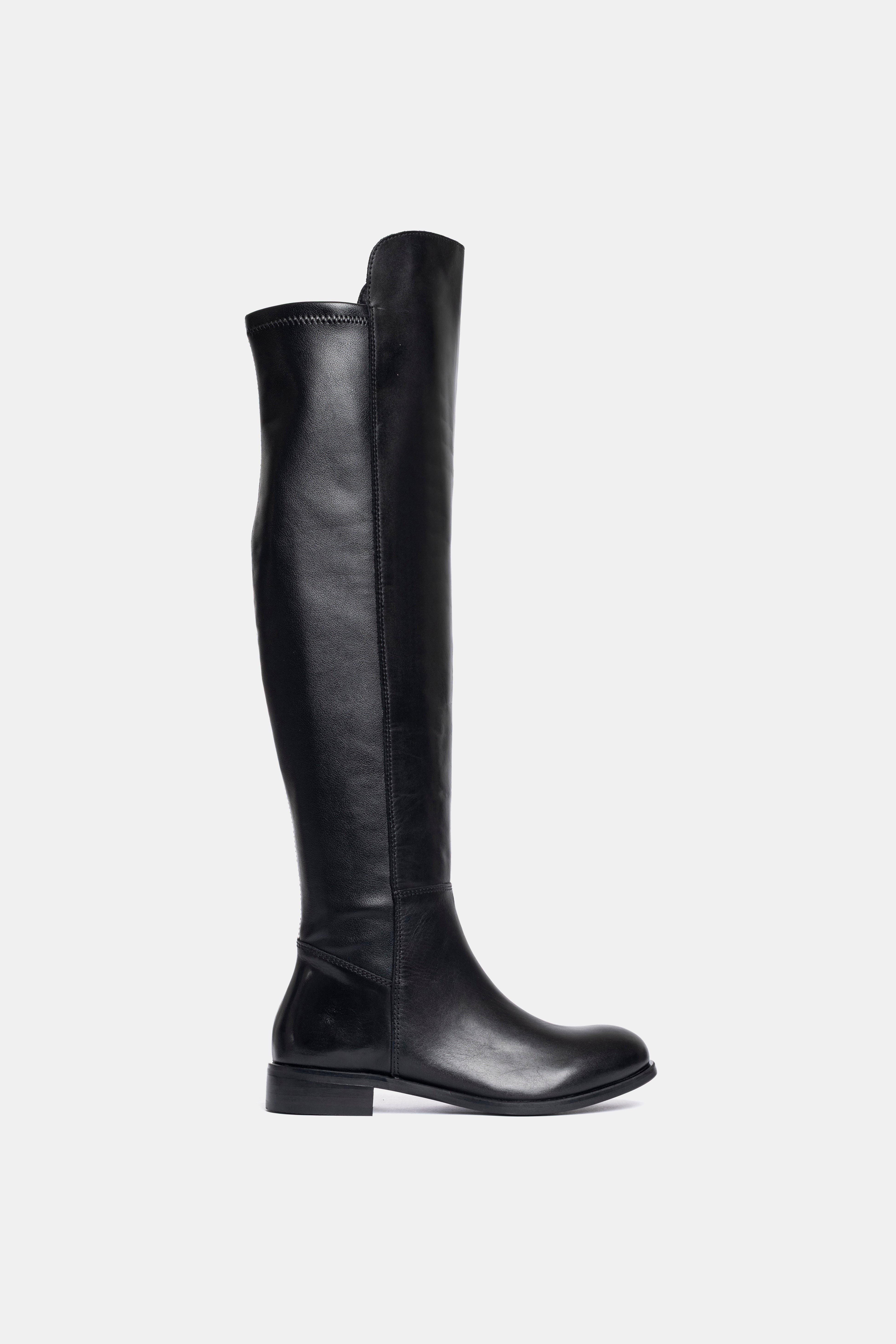 Stivali in vitello e nappa nero L18